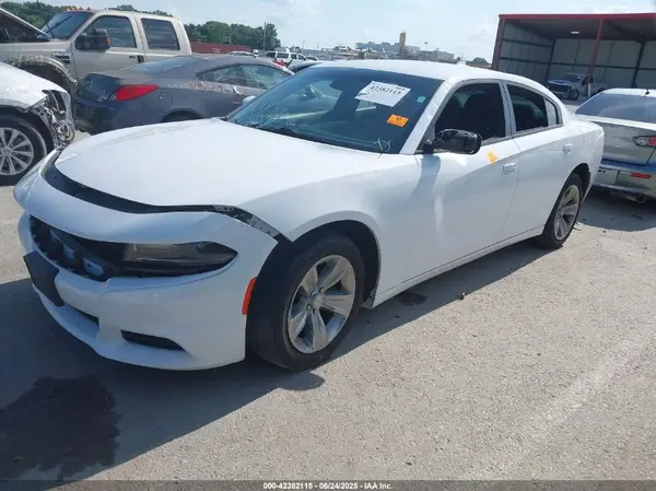 2C3CDXHG2GH149726 2016 DODGE CHARGER - Image 2