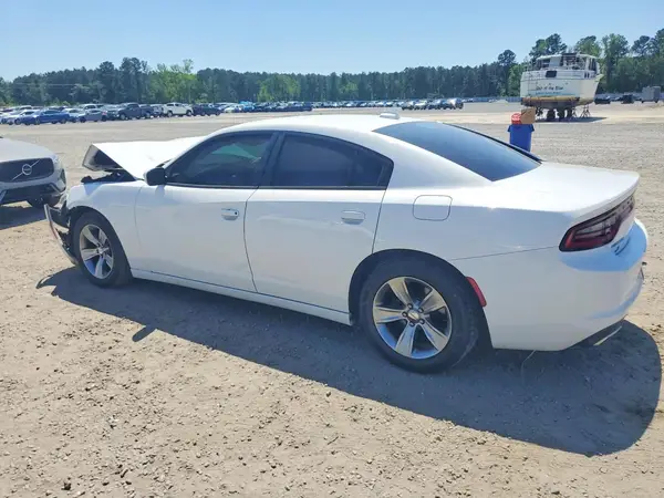 2C3CDXHG2GH178854 2016 DODGE CHARGER - Image 2