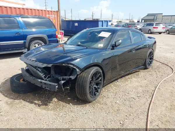 2C3CDXHG2GH210864 2016 DODGE CHARGER - Image 2