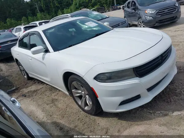 2C3CDXHG2GH233058 2016 DODGE CHARGER - Image 1