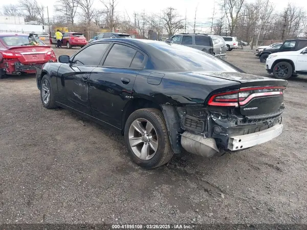 2C3CDXHG2GH237501 2016 DODGE CHARGER - Image 2