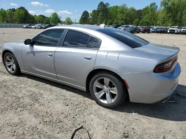 2C3CDXHG2GH326579 2016 DODGE CHARGER - Image 2