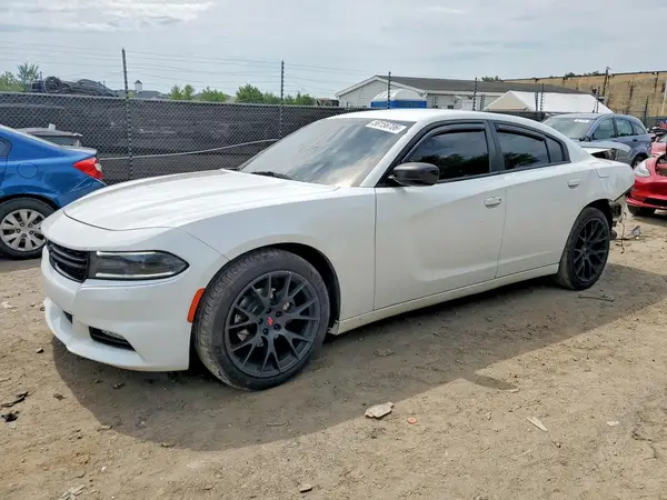 2C3CDXHG2GH339266 2016 DODGE CHARGER - Image 1