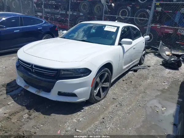 2C3CDXHG2HH543793 2017 DODGE CHARGER - Image 2