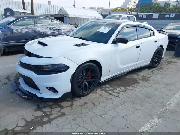 2C3CDXHG2HH563574 2017 DODGE CHARGER - Image 2