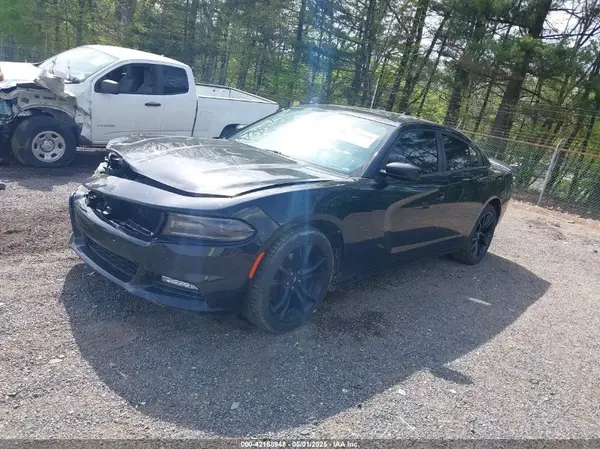 2C3CDXHG2HH575692 2017 DODGE CHARGER - Image 2