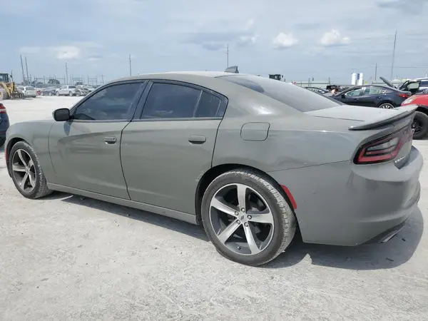 2C3CDXHG2HH585252 2017 DODGE CHARGER - Image 2