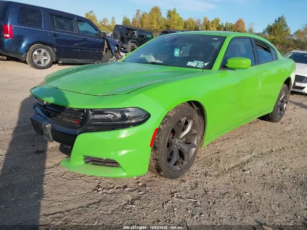 2C3CDXHG2HH625605 2017 DODGE CHARGER - Image 2