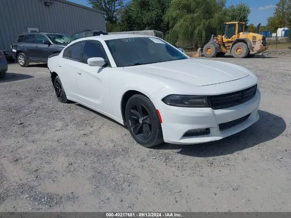 2C3CDXHG2HH641982 2017 DODGE CHARGER - Image 1
