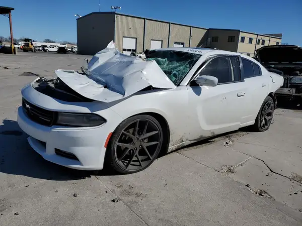 2C3CDXHG2JH119424 2018 DODGE CHARGER - Image 1