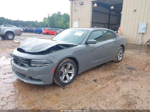 2C3CDXHG2JH124901 2018 DODGE CHARGER - Image 2