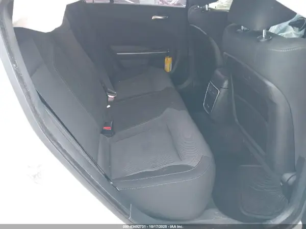 2C3CDXHG2JH150267 2018 DODGE CHARGER - Image 8