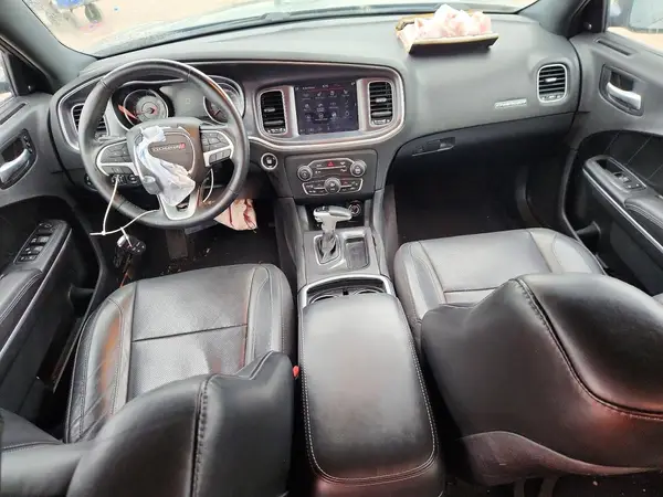 2C3CDXHG2JH158241 2018 DODGE CHARGER - Image 8