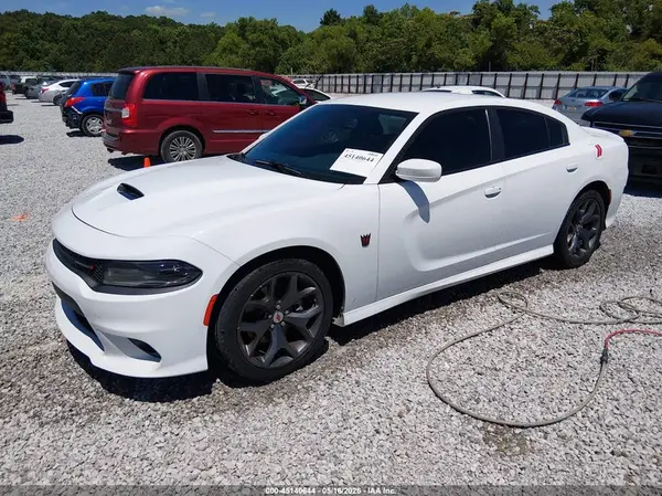 2C3CDXHG2JH210287 2018 DODGE CHARGER - Image 2