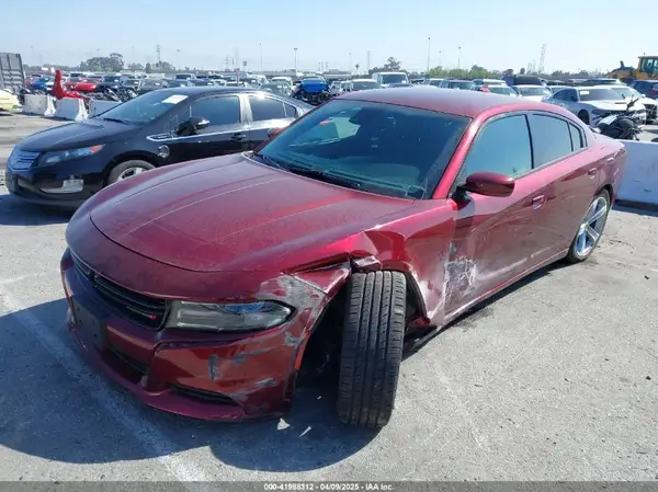 2C3CDXHG2JH247372 2018 DODGE CHARGER - Image 2