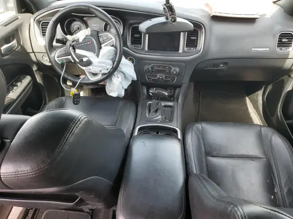 2C3CDXHG2JH329120 2018 DODGE CHARGER - Image 8