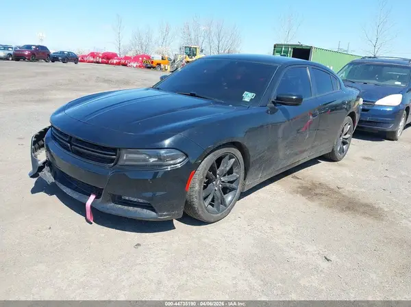2C3CDXHG2JH336830 2018 DODGE CHARGER - Image 2