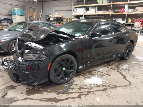 2C3CDXHG2KH561041 2019 DODGE CHARGER - Image 2
