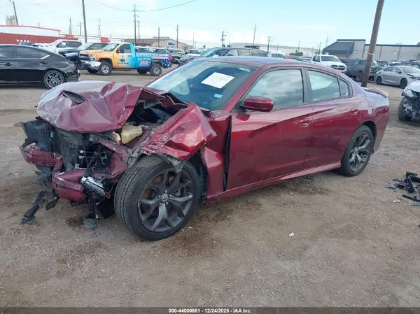2C3CDXHG2KH605572 2019 DODGE CHARGER - Image 2