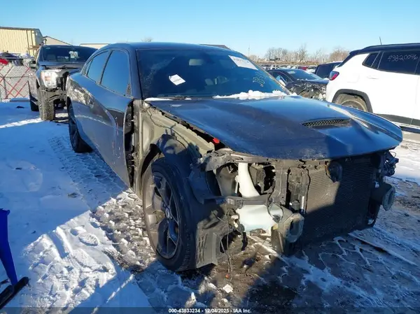 2C3CDXHG2KH611274 2019 DODGE CHARGER - Image 1