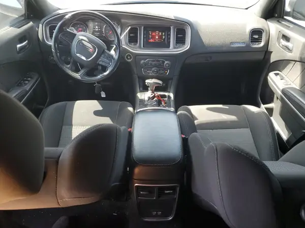 2C3CDXHG2KH685018 2019 DODGE CHARGER - Image 8