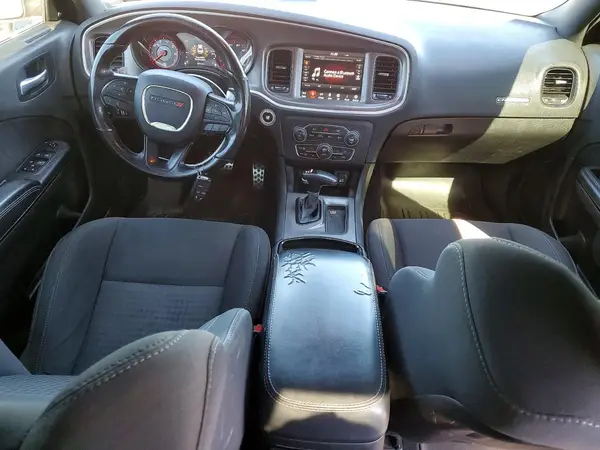 2C3CDXHG2KH693054 2019 DODGE CHARGER - Image 8