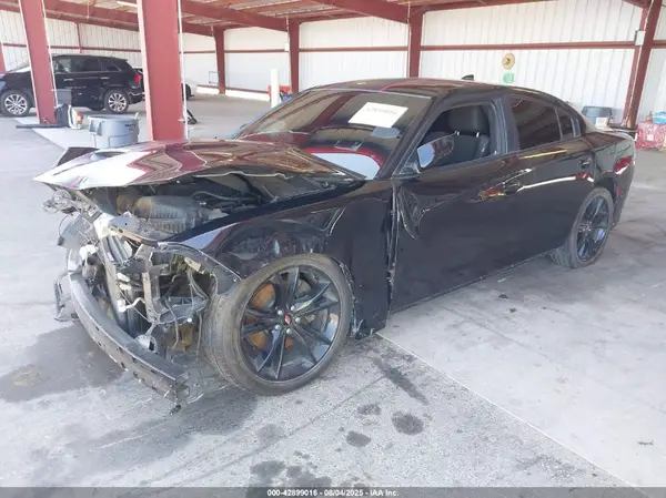 2C3CDXHG2KH748599 2019 DODGE CHARGER - Image 2
