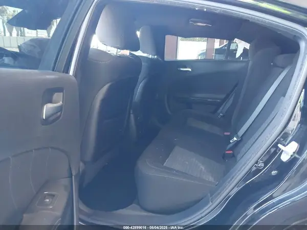 2C3CDXHG2KH748599 2019 DODGE CHARGER - Image 8