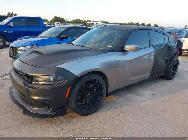 2C3CDXHG2LH101461 2020 DODGE CHARGER - Image 2