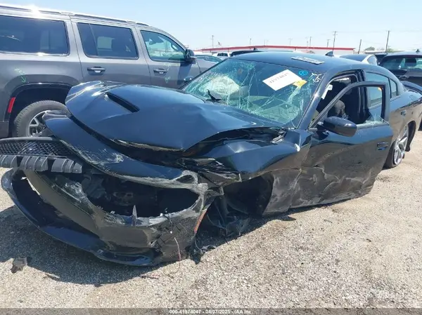 2C3CDXHG2PH603344 2023 DODGE CHARGER - Image 2