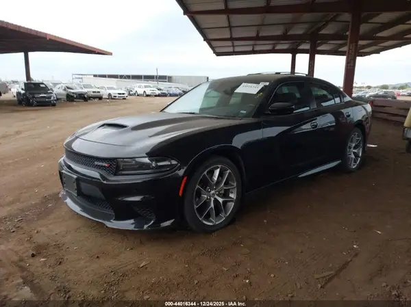 2C3CDXHG2PH607183 2023 DODGE CHARGER - Image 2