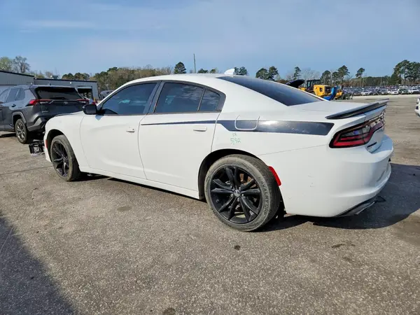 2C3CDXHG3GH163635 2016 DODGE CHARGER - Image 2