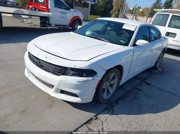 2C3CDXHG3GH179219 2016 DODGE CHARGER - Image 2