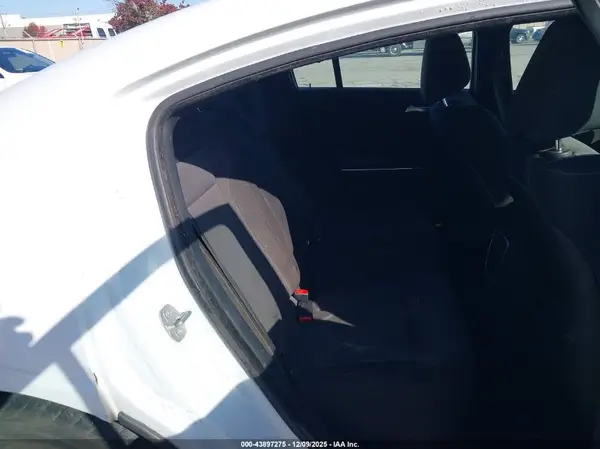 2C3CDXHG3GH179219 2016 DODGE CHARGER - Image 8
