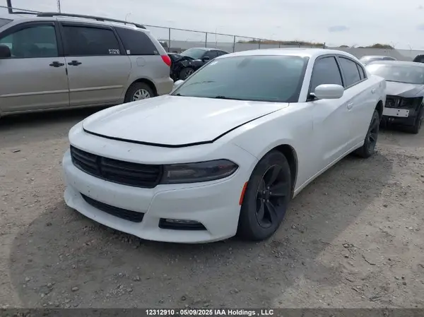 2C3CDXHG3GH285234 2016 DODGE CHARGER - Image 2