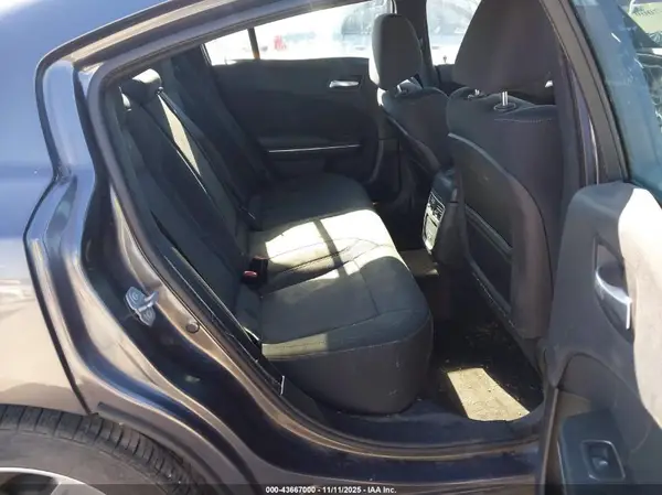 2C3CDXHG3GH286111 2016 DODGE CHARGER - Image 8
