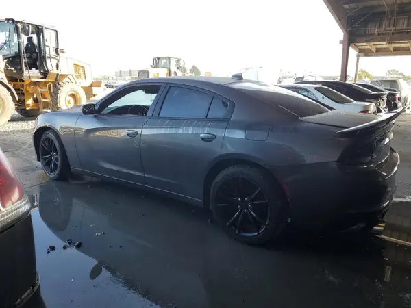 2C3CDXHG3GH312464 2016 DODGE CHARGER - Image 2