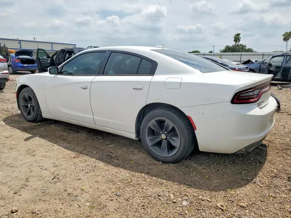 2C3CDXHG3GH326624 2016 DODGE CHARGER - Image 2
