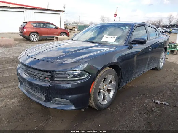 2C3CDXHG3GH330365 2016 DODGE CHARGER - Image 2