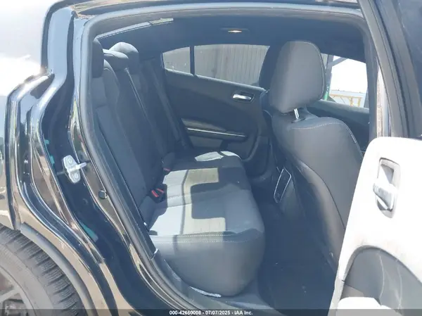 2C3CDXHG3GH347747 2016 DODGE CHARGER - Image 8