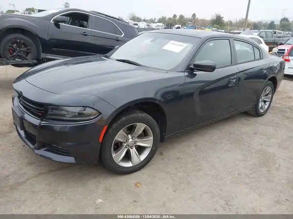 2C3CDXHG3GH357372 2016 DODGE CHARGER - Image 2
