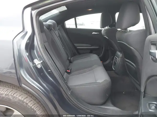 2C3CDXHG3GH357372 2016 DODGE CHARGER - Image 8