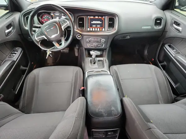 2C3CDXHG3HH520670 2017 DODGE CHARGER - Image 8