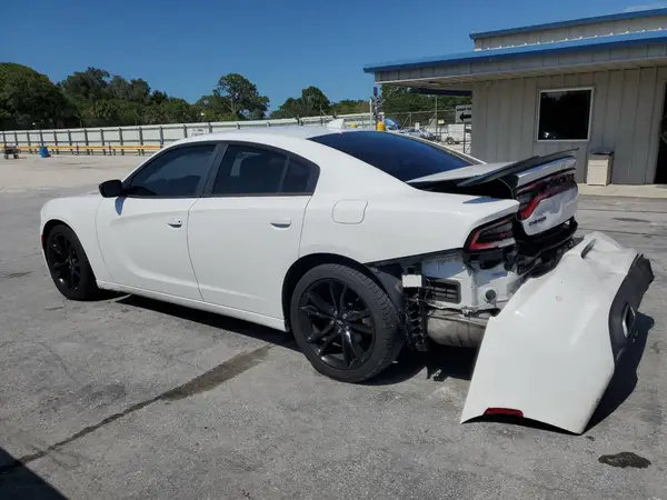 2C3CDXHG3HH543771 2017 DODGE CHARGER - Image 2