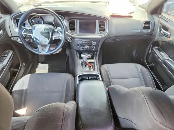 2C3CDXHG3HH576382 2017 DODGE CHARGER - Image 8