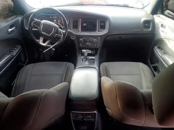 2C3CDXHG3HH581176 2017 DODGE CHARGER - Image 8