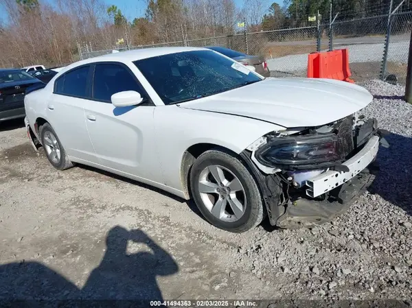 2C3CDXHG3HH623829 2017 DODGE CHARGER - Image 1