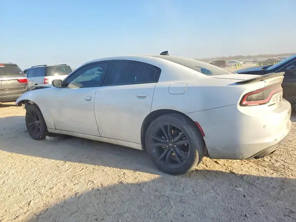 2C3CDXHG3HH666728 2017 DODGE CHARGER - Image 2