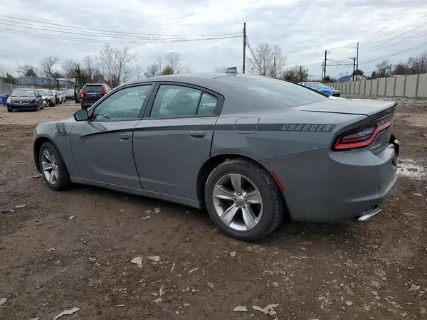2C3CDXHG3JH125023 2018 DODGE CHARGER - Image 2