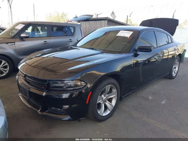 2C3CDXHG3JH125703 2018 DODGE CHARGER - Image 2